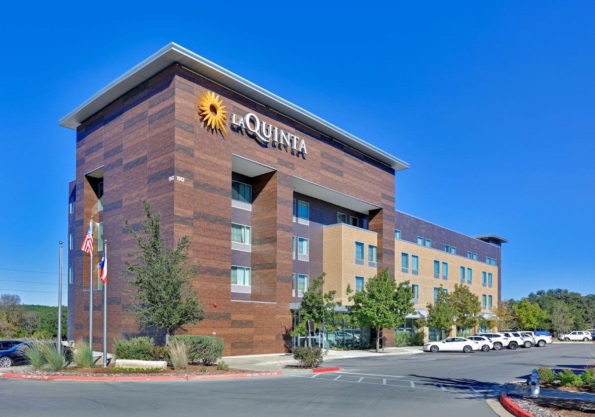 La Quinta Inn & Suites Lakeway, Hotel in The Hills