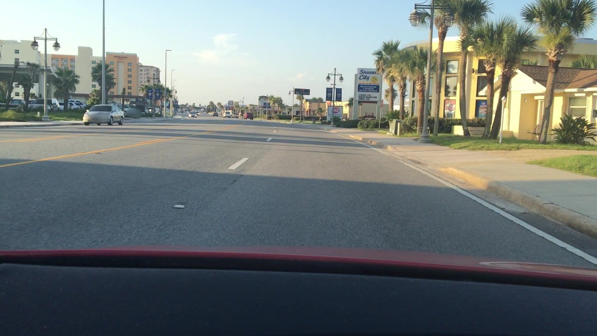 Street view near Rivershore Motel & Cottages, Daytona Beach Shores — © lvl5 (CC BY-SA · Mapillary)