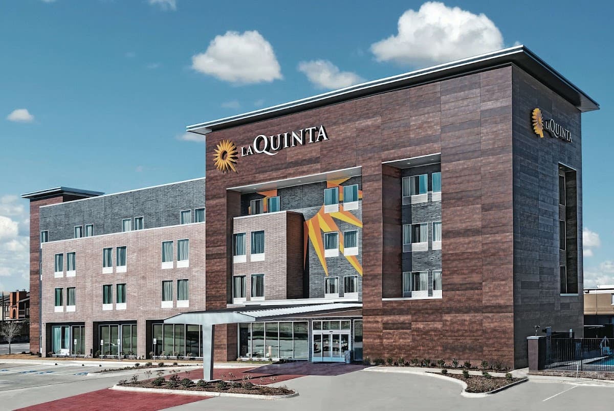 La Quinta Inn & Suites Dallas Grand Prairie North, Hotel in Grand Prairie