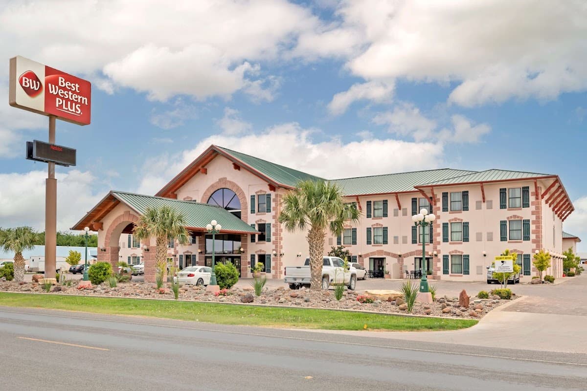 Best Western Swiss Chalet Hotel & Suites, Hotel in Pecos