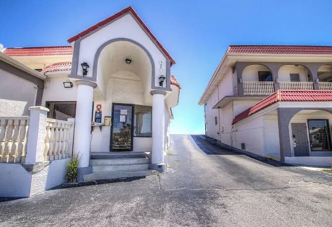 La Bella Oceanfront Inn, Hotel in Holly Hill