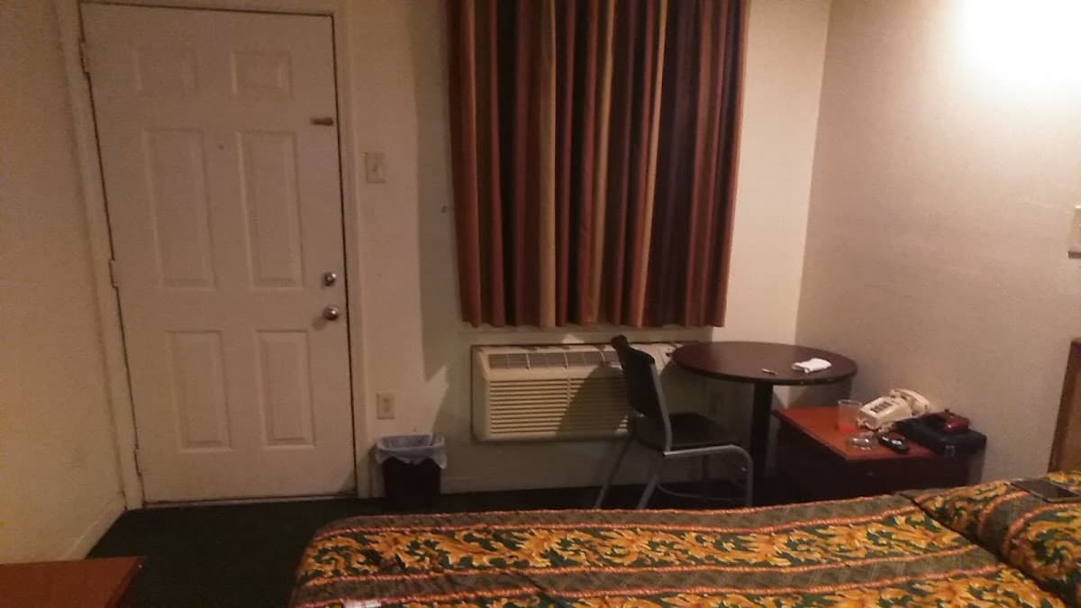 Siesta Motel, Motel in Marrero