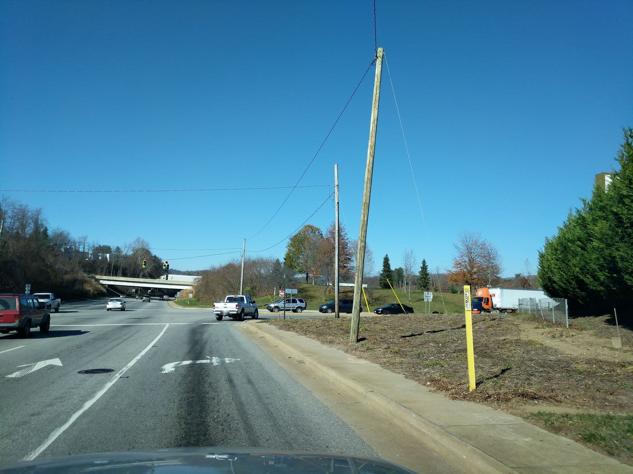 Street view near Brookstone Lodge Near Biltmore Village, Ascend Hotel Collection, Biltmore Forest — © i_drive_alot (CC BY-SA · Mapillary)