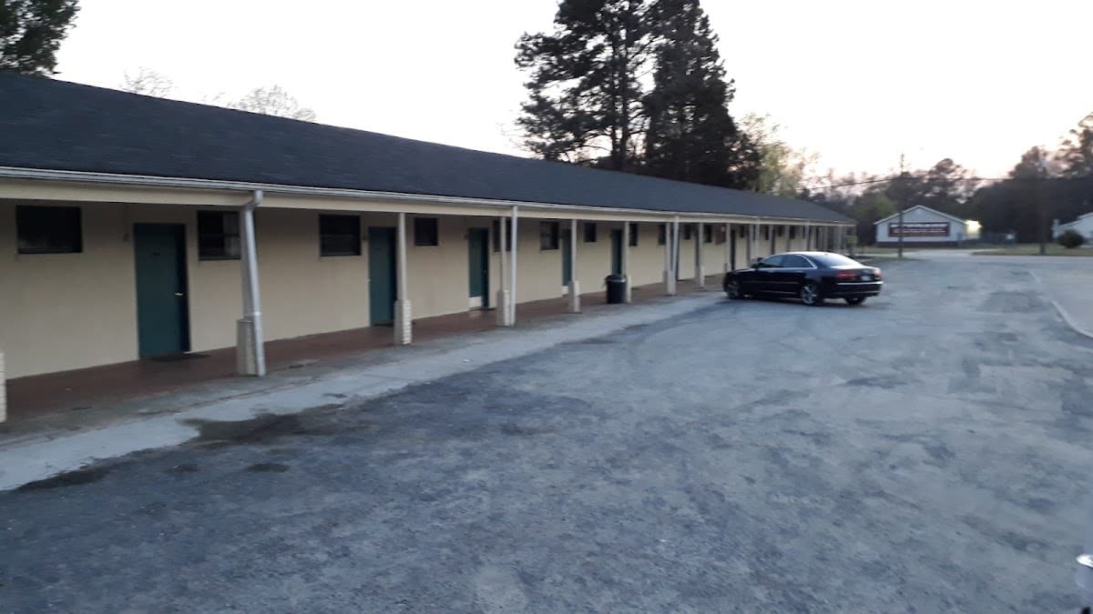 Economy Motel, Motel in Rockingham
