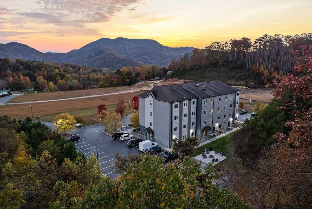 Microtel Inn & Suites by Wyndham Sylva Dillsboro Area, Hotel in Sylva