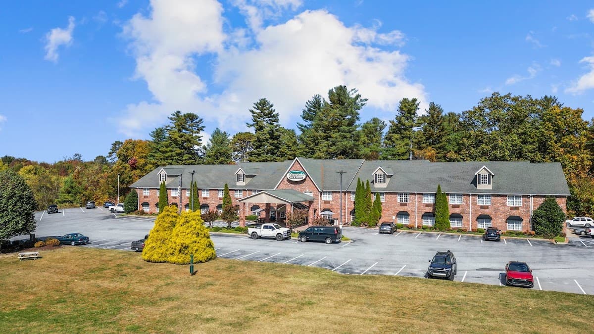 Mountain Inn & Suites Flat Rock, Hotel in East Flat Rock
