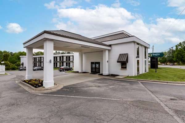 Quality Inn - Roxboro South, Hotel in Roxboro