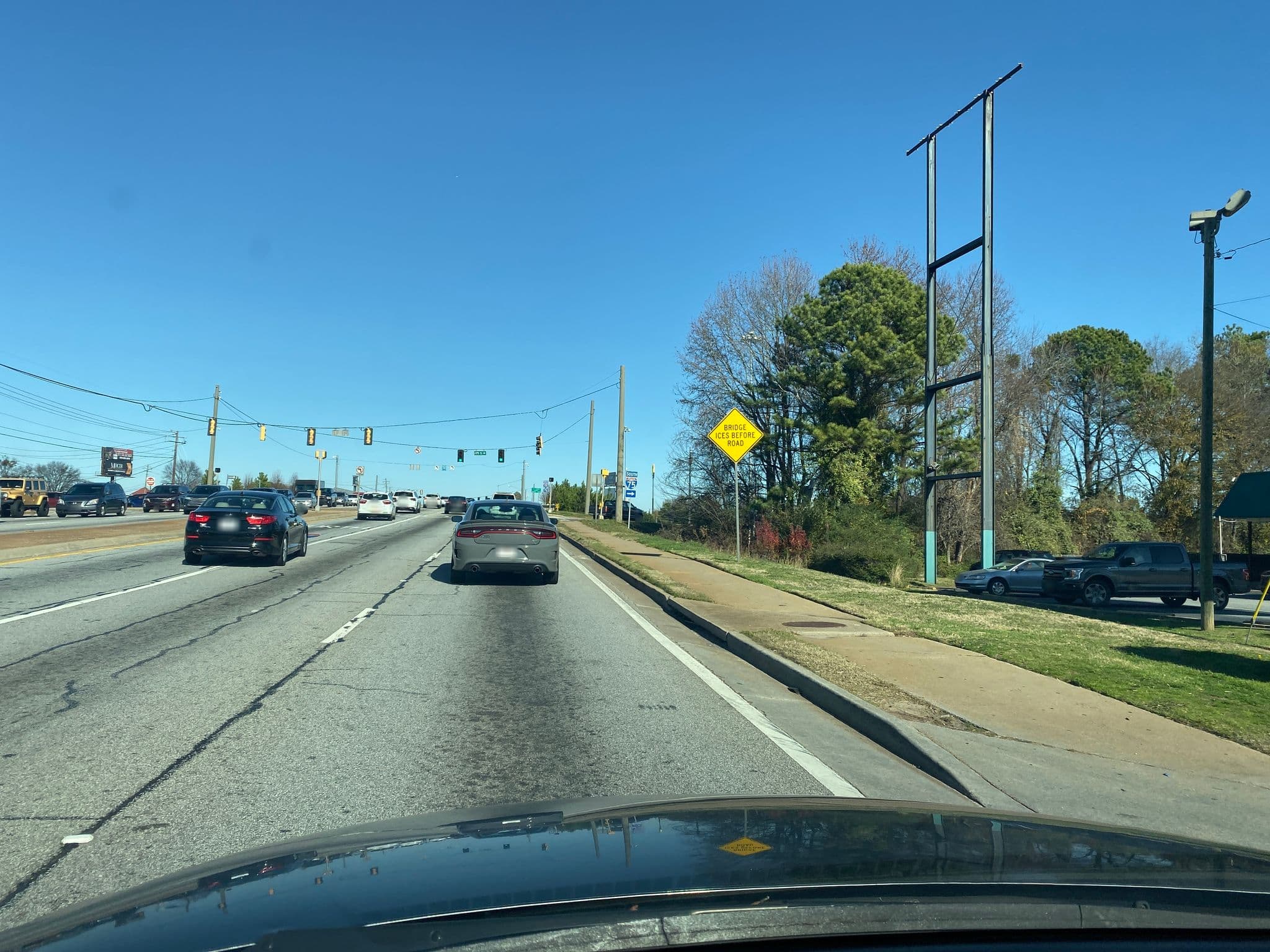 Street view near Econo Lodge, McDonough — © kinzena (CC BY-SA · Mapillary)