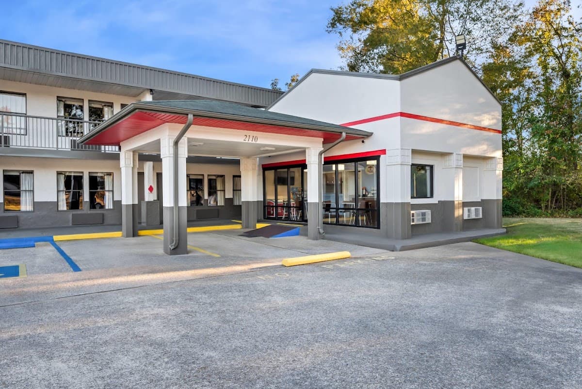 Super 8 by Wyndham Gadsden AL, Hotel in Rainbow City