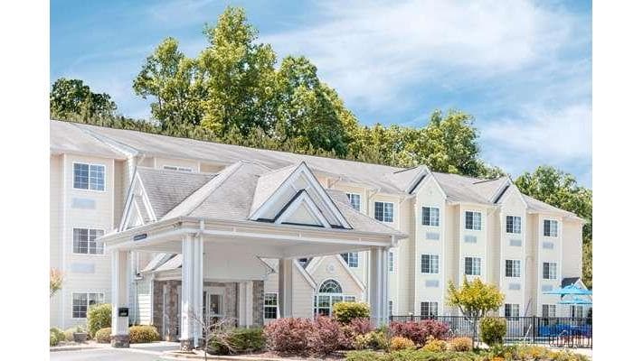 Microtel Inn & Suites by Wyndham Gardendale, Hotel in Gardendale