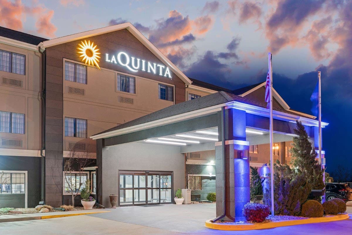 La Quinta Inn & Suites Ada, Hotel in Ada