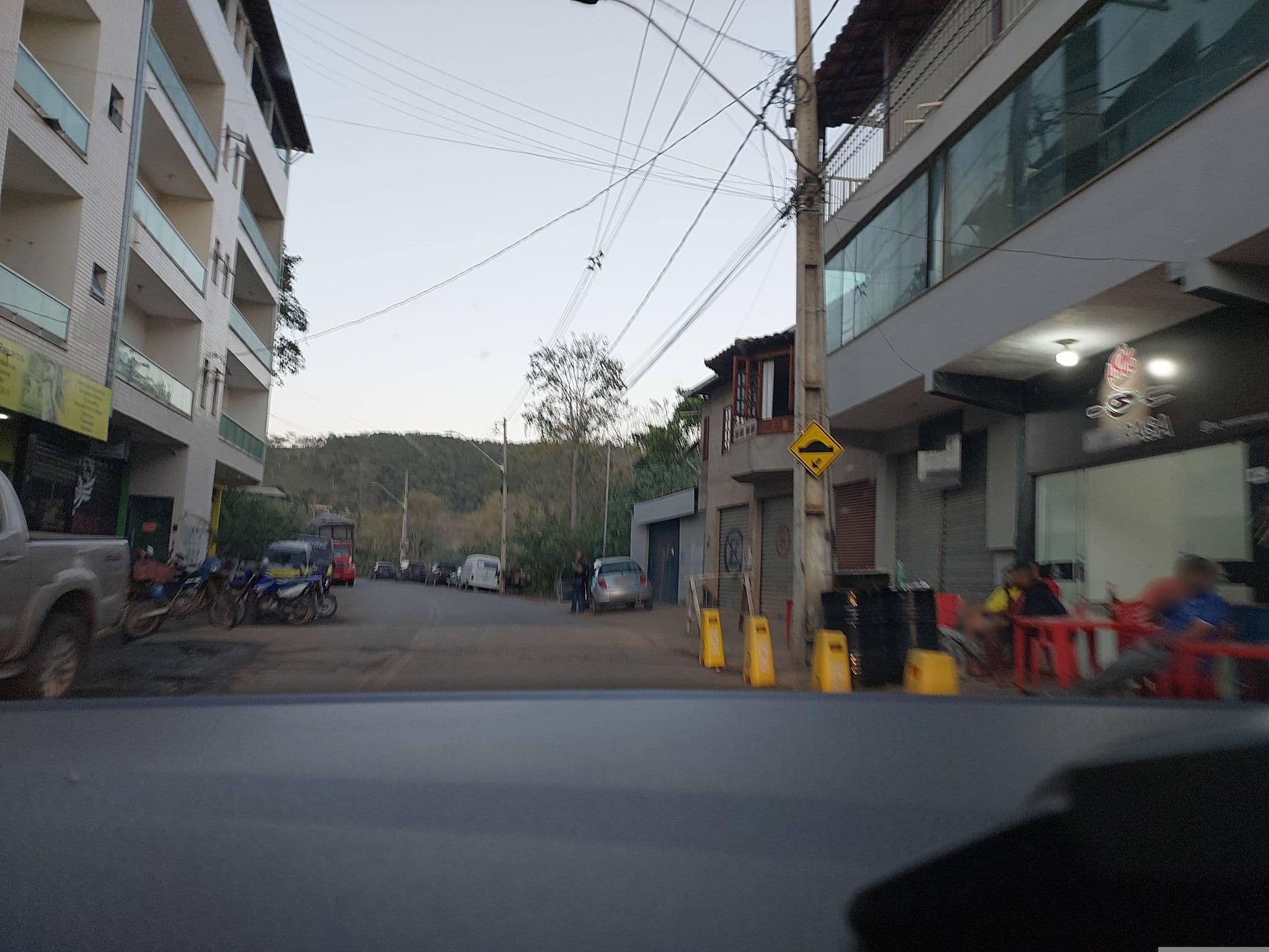 Street view near Hotel do Adair, Piranga — © afonsopsantos (CC BY-SA · Mapillary)
