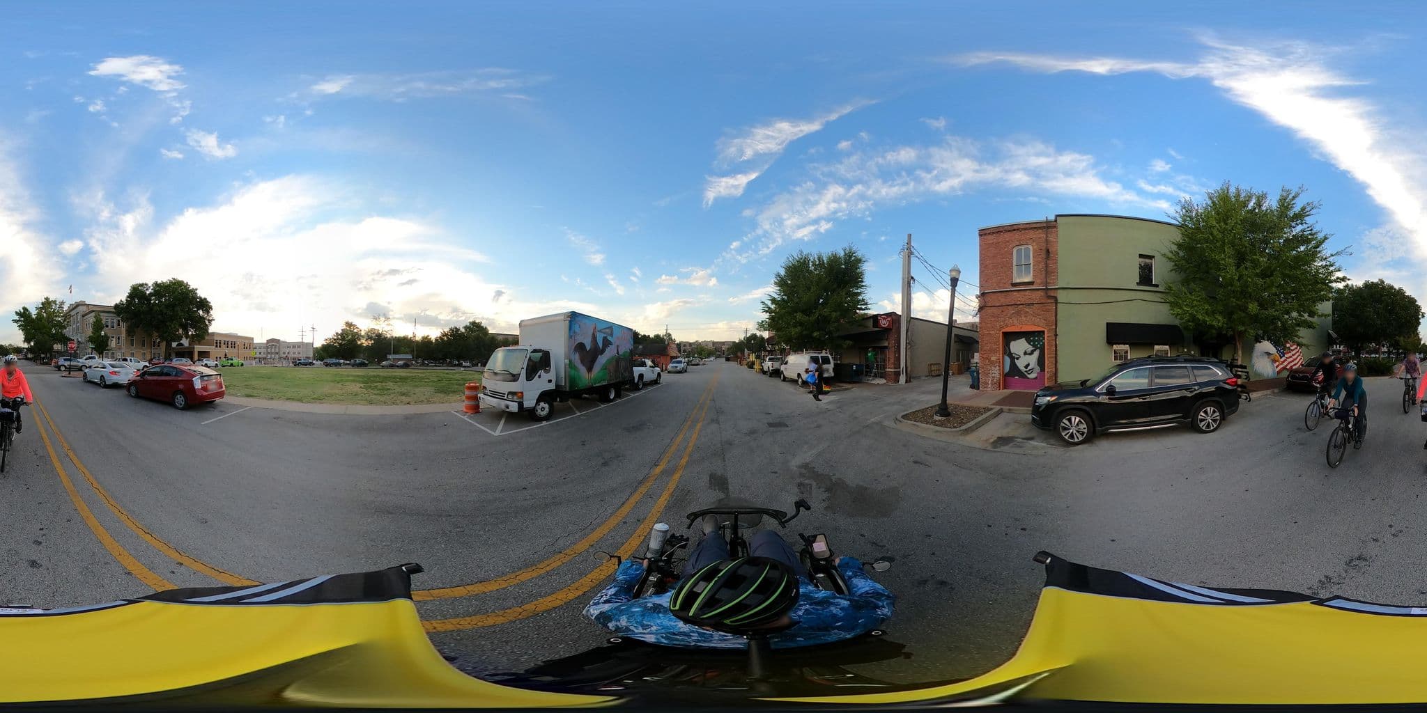 Street view near The Compton, Bentonville — © jpinar (CC BY-SA · Mapillary)