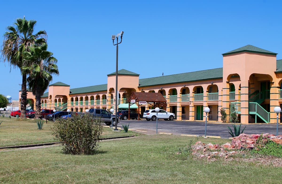 Americas Best Value Inn - Frost Bank Center, Motel in Terrell Hills