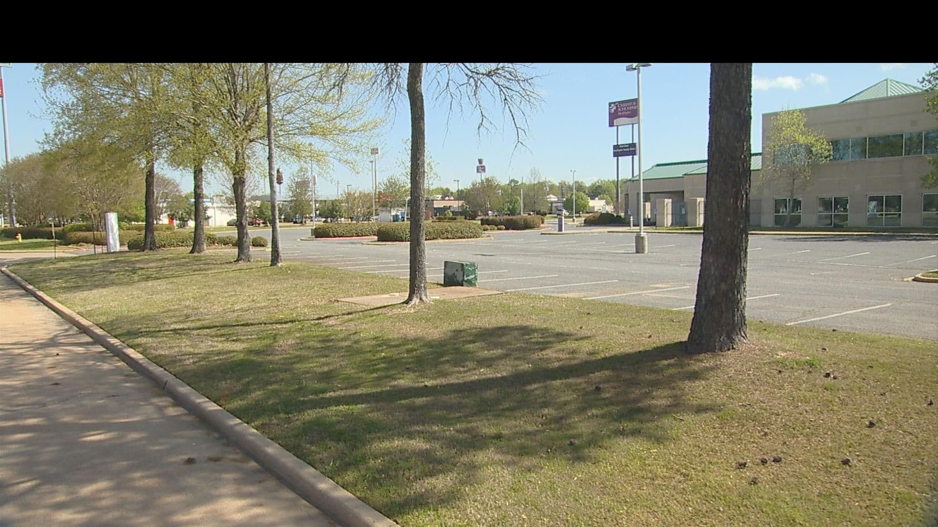 Street view near Comfort Inn Shreveport I-49, Bossier City — © 2023WR (CC BY-SA · Mapillary)
