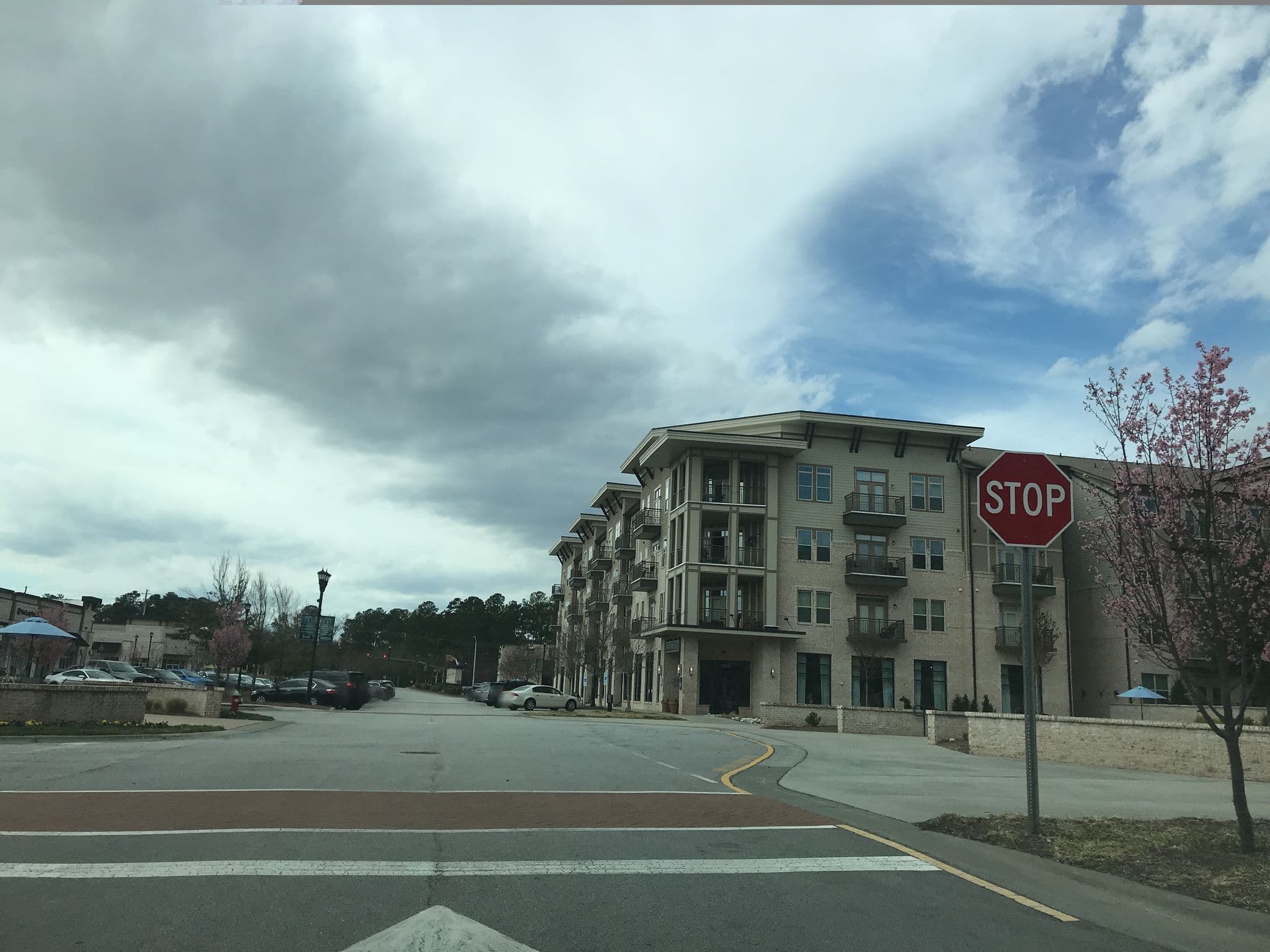 Street view near Bradford Apartments, Morrisville — © _jcaruso (CC BY-SA · Mapillary)