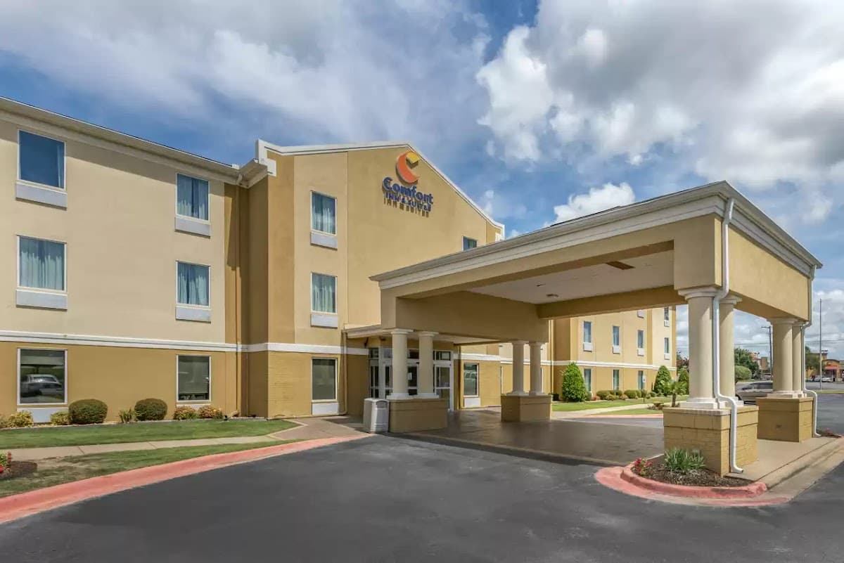 Comfort Inn & Suites Bryant - Benton, Hotel in Bryant