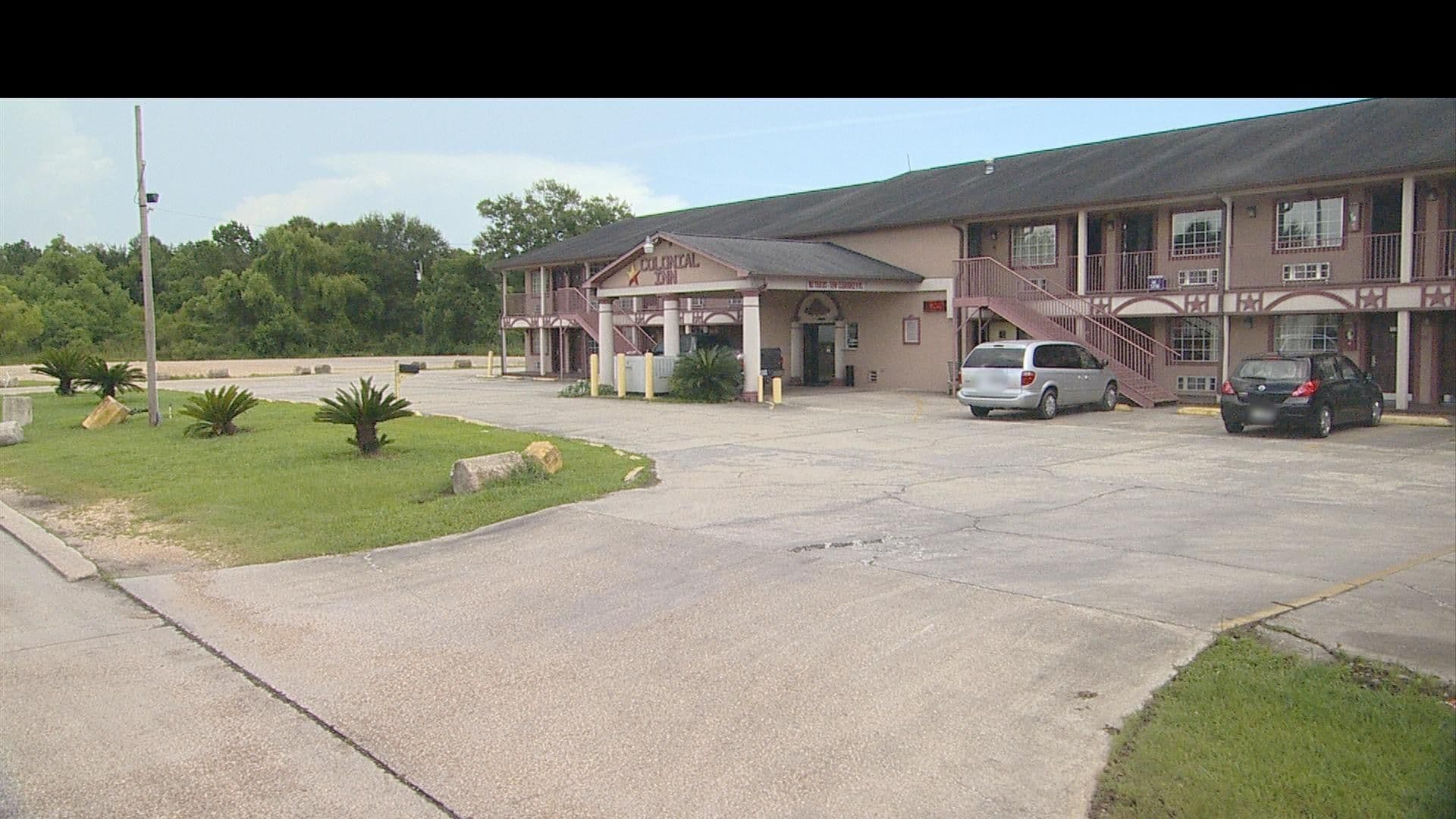 Street view near Colonial Inn Hammond, Ponchatoula — © FF_Loc1 (CC BY-SA · Mapillary)