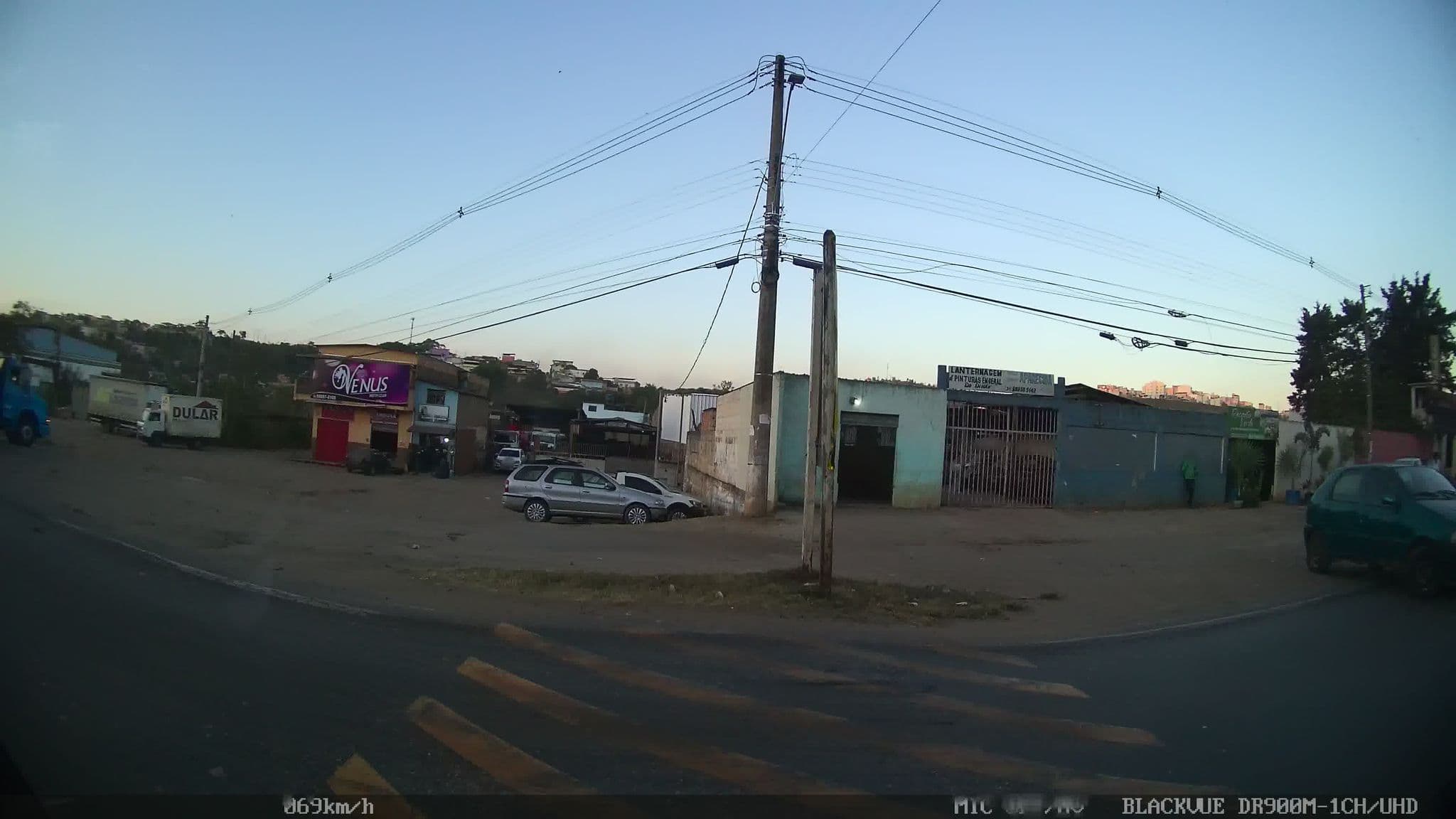 Street view near Scala Motel, Conselheiro Lafaiete — © kaart_2 (CC BY-SA · Mapillary)