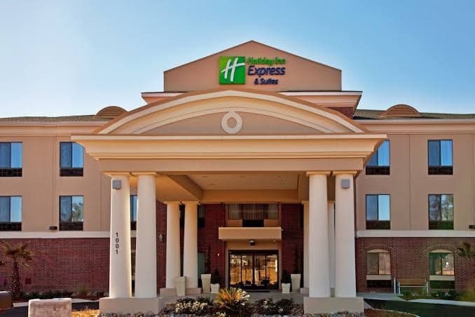 Holiday Inn Express & Suites, Hotel in Picayune