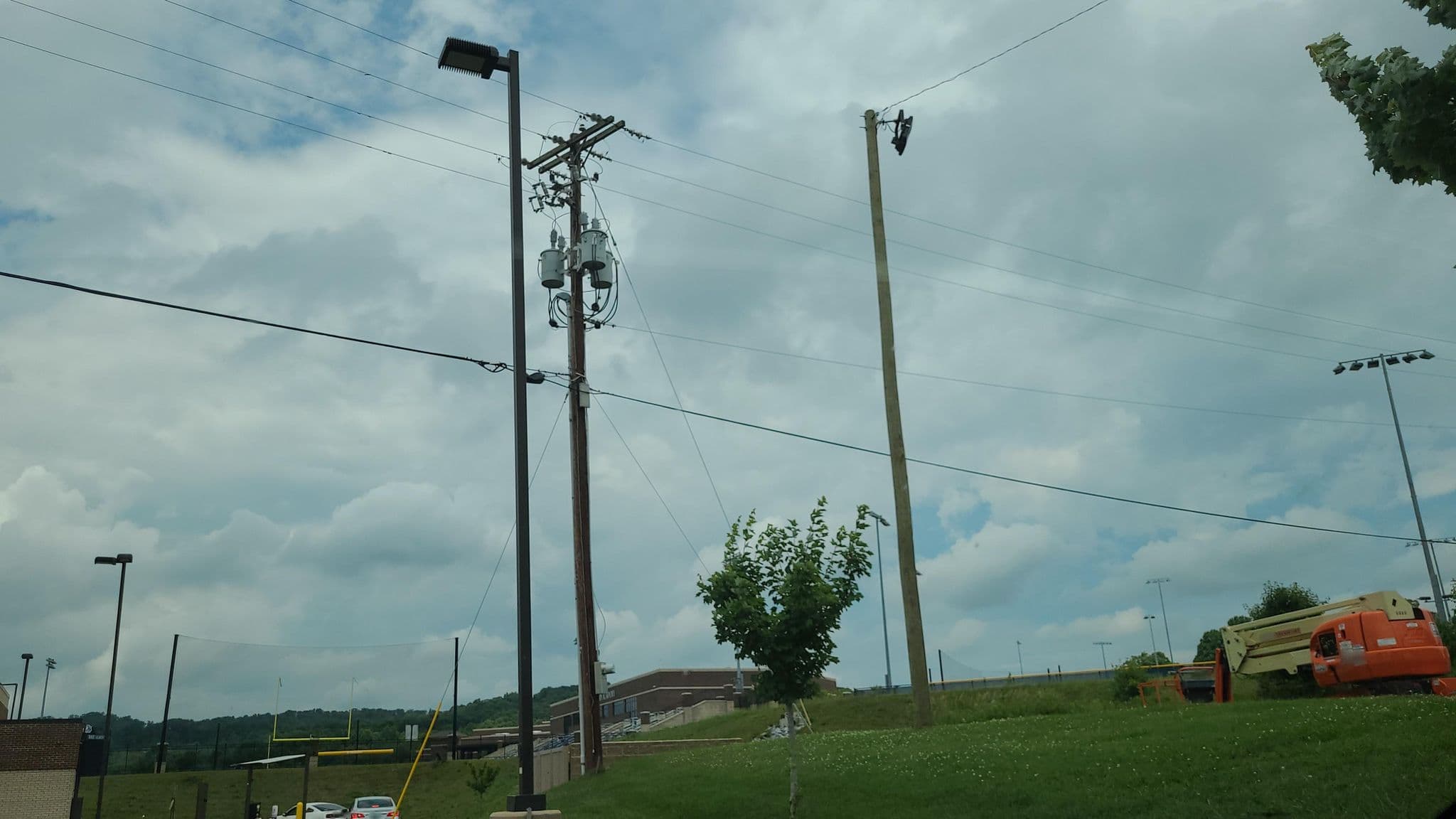 Street view near Econo Lodge White Pine Morristown I-81 & I-40 Split, White Pine — © jacklehoullier (CC BY-SA · Mapillary)