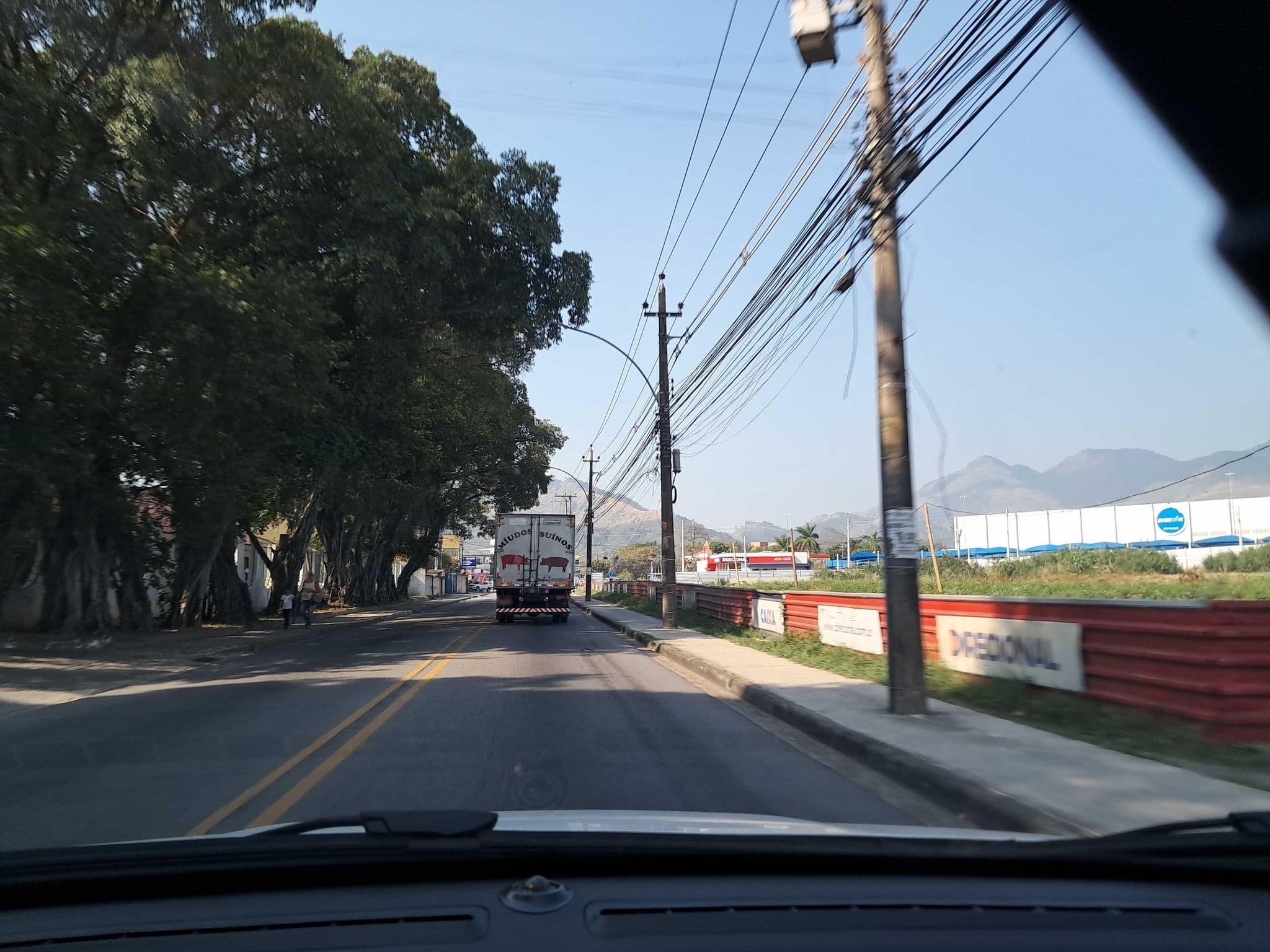 Street view near Motel Espigão, Nilópolis — © enzostana (CC BY-SA · Mapillary)