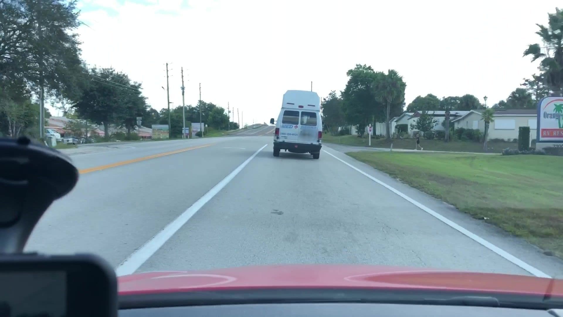 Street view near Orange City RV Resort, Orange City — © lvl5 (CC BY-SA · Mapillary)