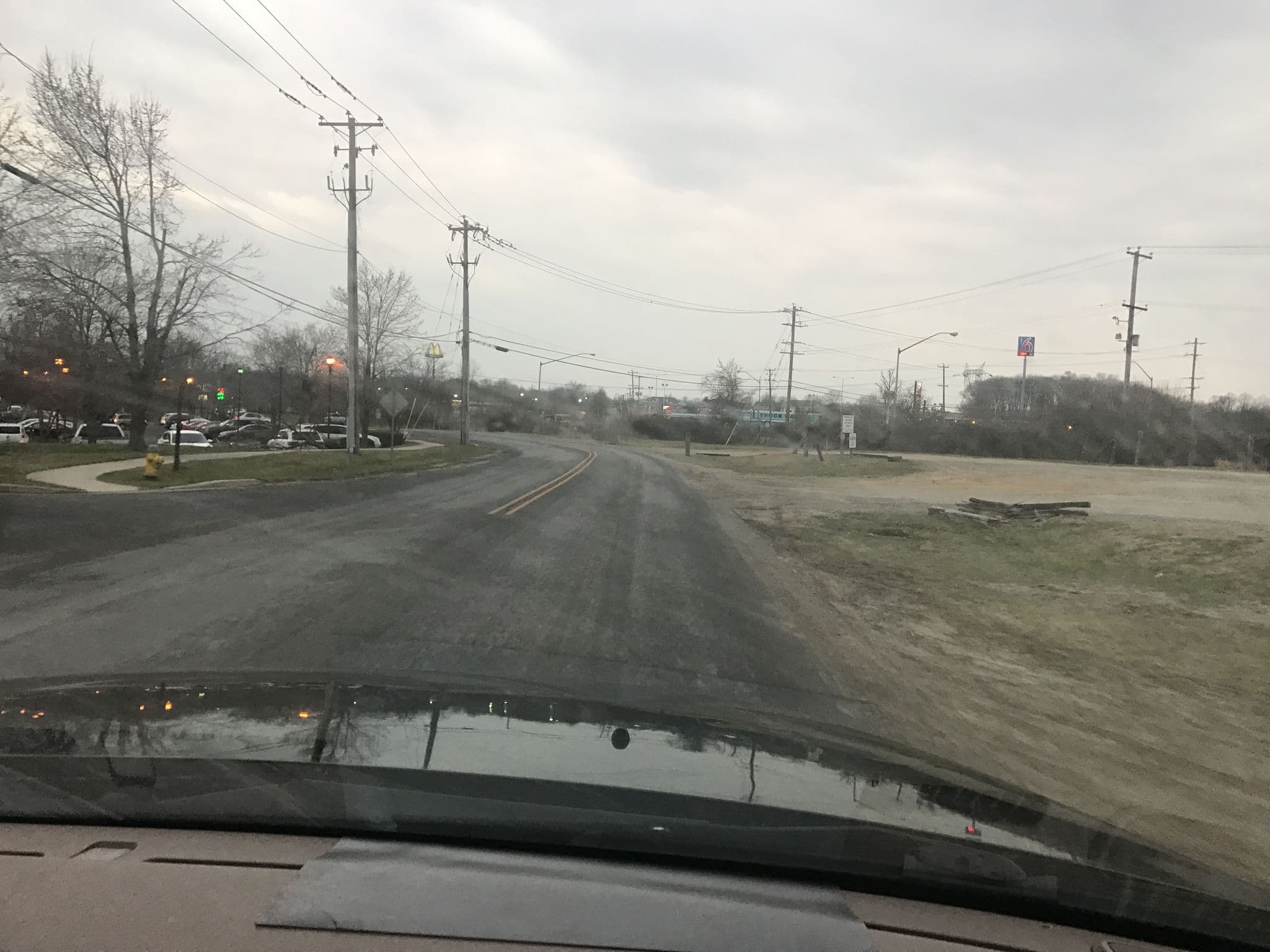 Street view near Red Carpet Inn, Elkton — © mdroads (CC BY-SA · Mapillary)