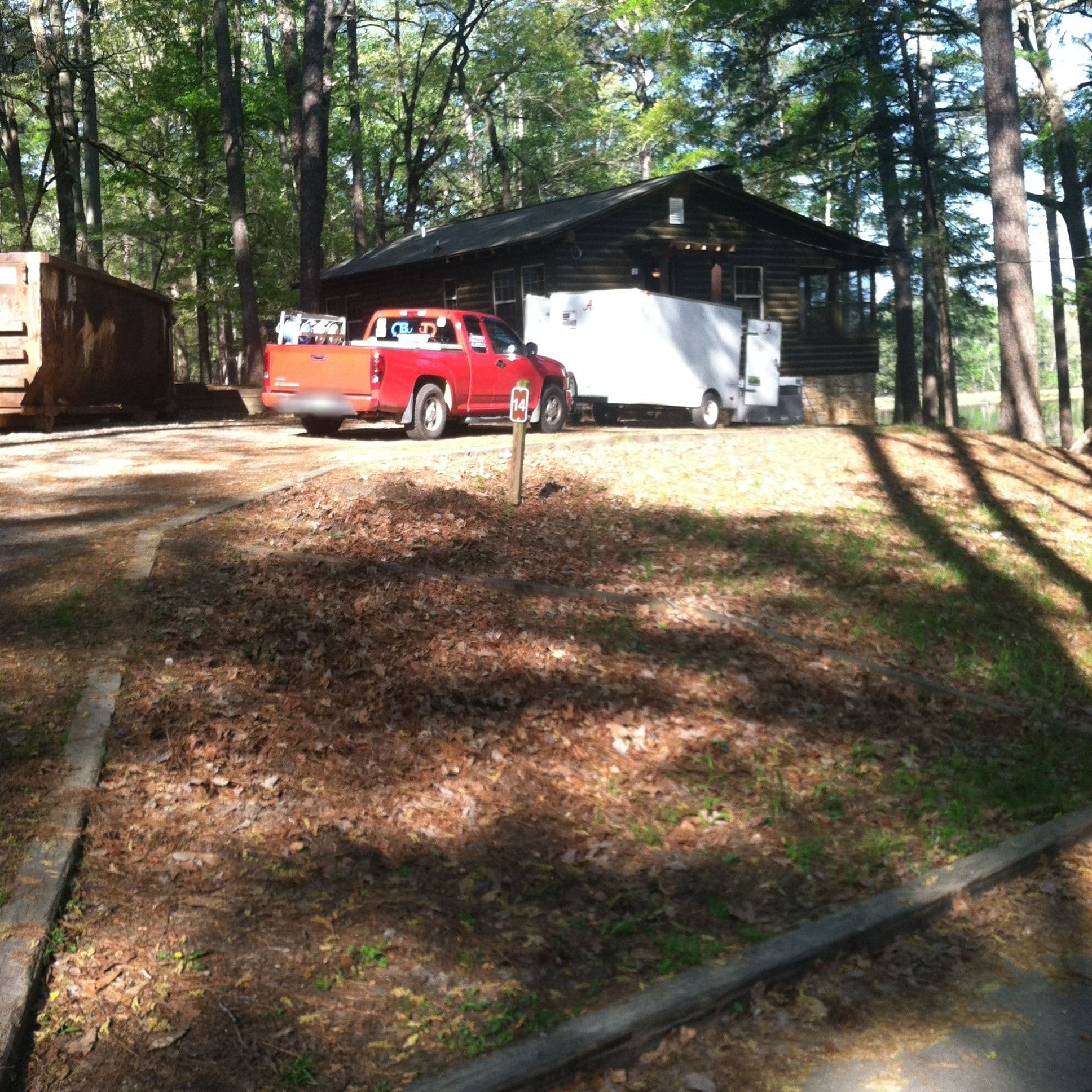 Street view near 14, Pine Mountain — © mapillary01730 (CC BY-SA · Mapillary)