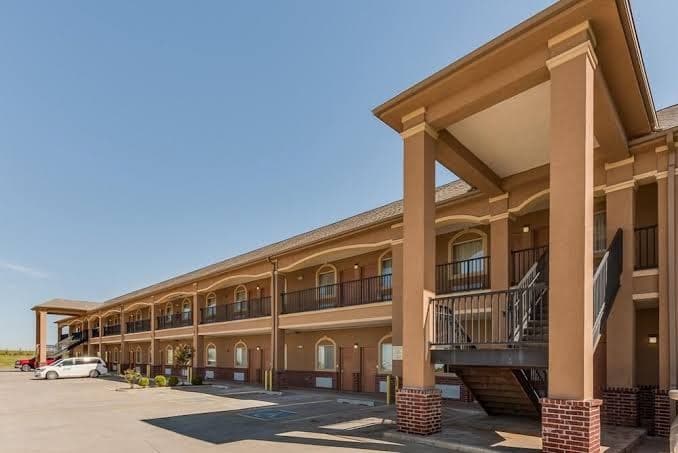 Executive Inn & Suites, Hotel in Cushing