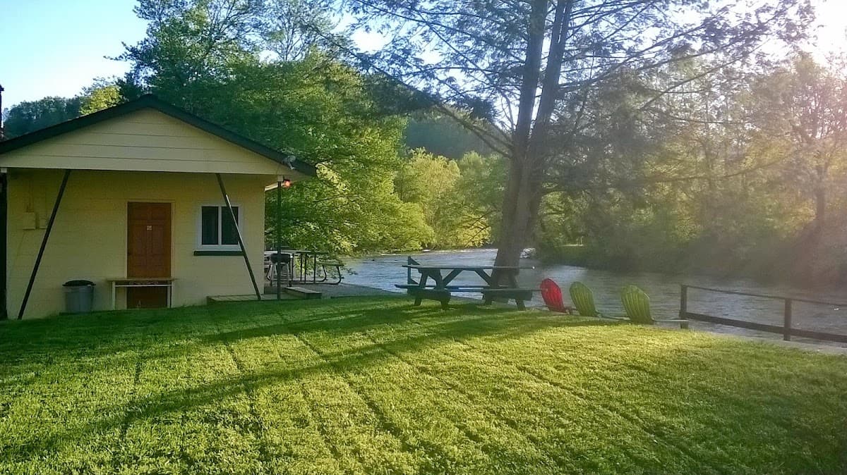 Riverbend Lodging, Motel in Bryson City