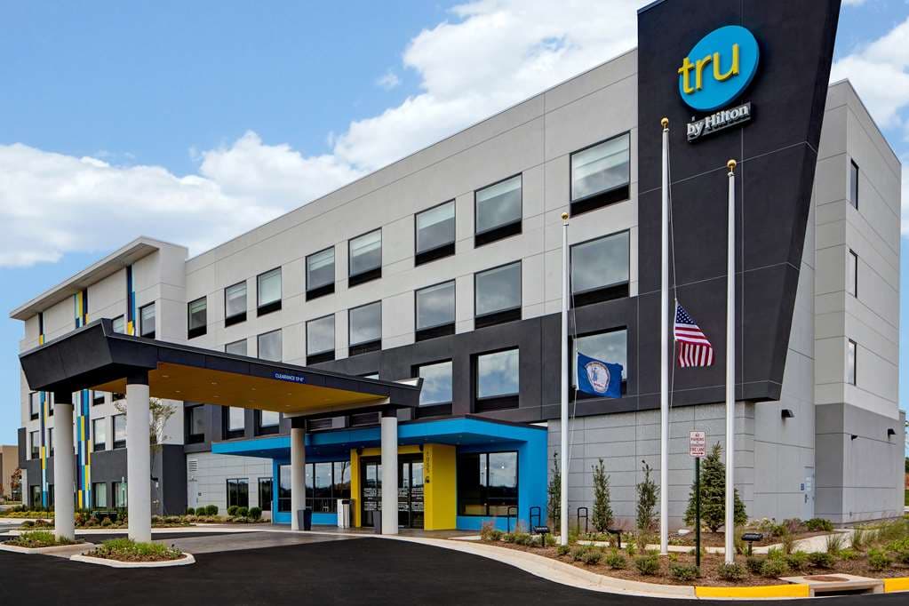 Tru by Hilton, Hotel in Bristow
