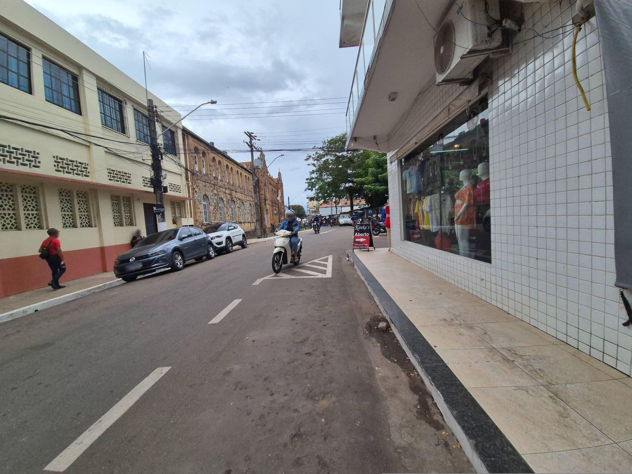 Street view near Stylo Hall Hotel, Tefé — © matheus1989 (CC BY-SA · Mapillary)