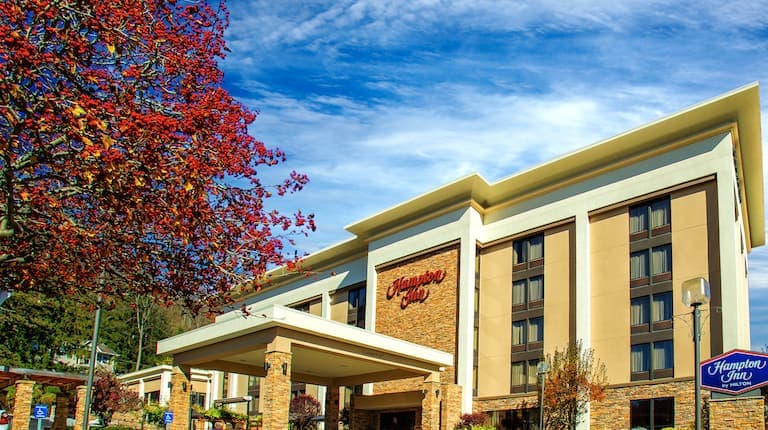 Hampton Inn Wheeling, Hotel in Martins Ferry