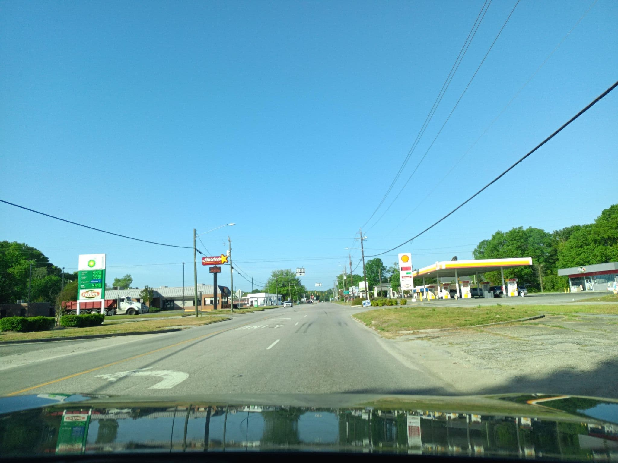 Street view near Baymont, Cheraw — © apmwa (CC BY-SA · Mapillary)