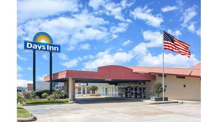Days Inn by Wyndham Leesville, Hotel in New Llano