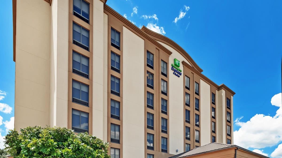Holiday Inn Express & Suites Houston - Memorial Park Area, Hotel in Hunters Creek Village