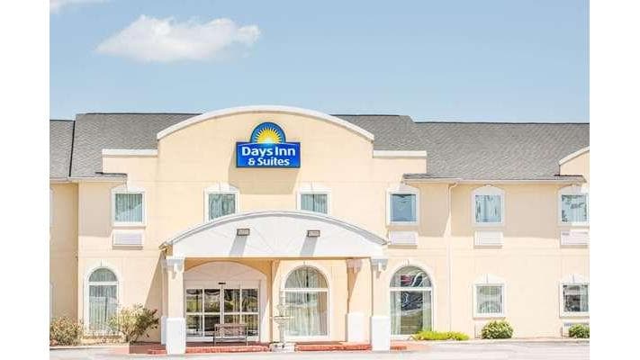 Days Inn & Suites by Wyndham Swainsboro, Hotel in Swainsboro