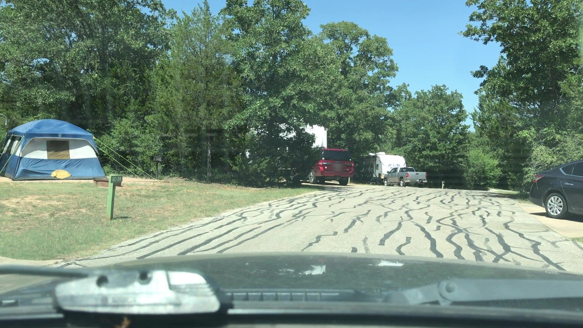 Street view near Lewis Point Camping Loop, Circle D-KC Estates — © lvl5 (CC BY-SA · Mapillary)