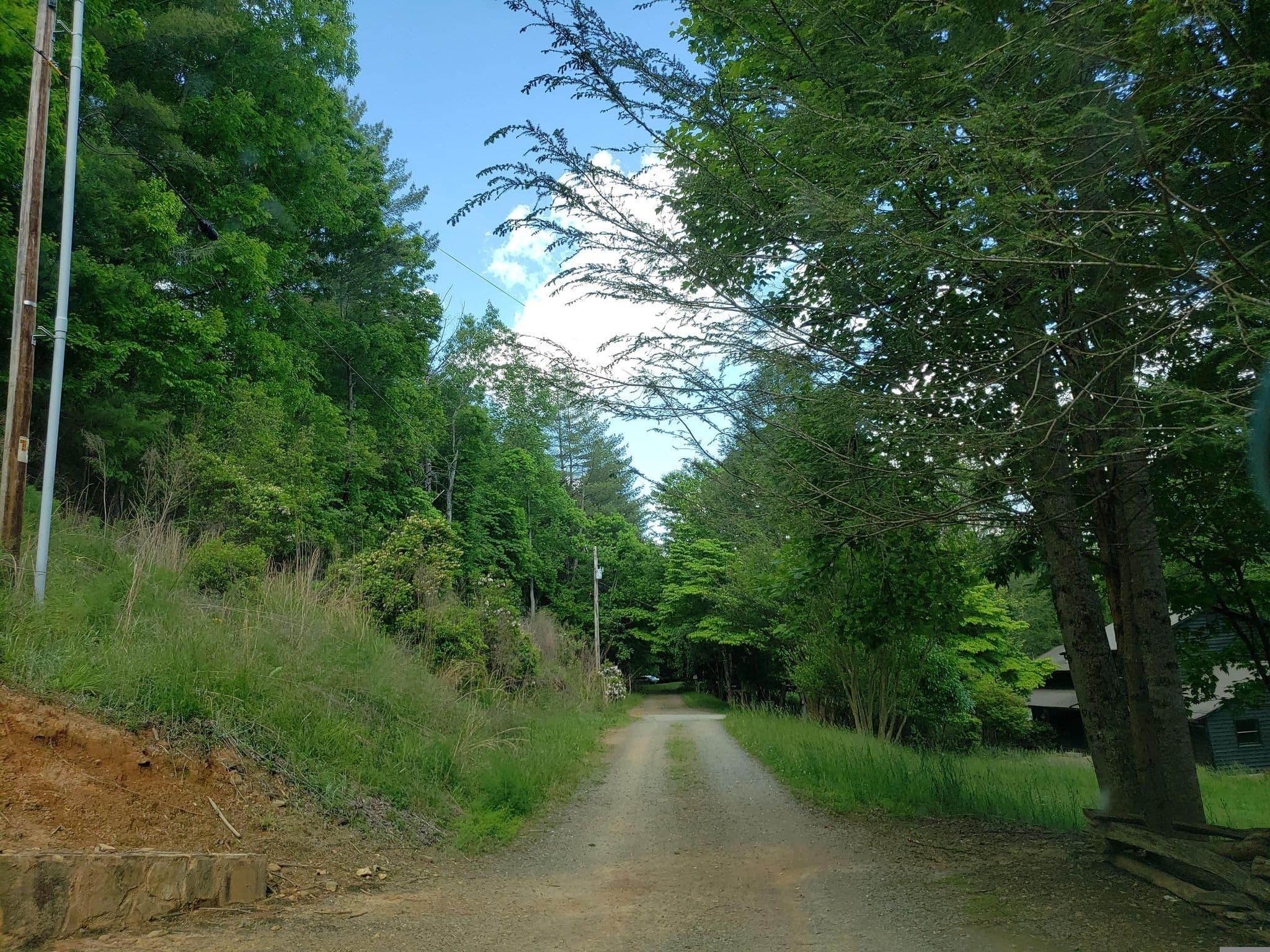 Street view near River Escape On The Toccoa, McCaysville — © jackdripper (CC BY-SA · Mapillary)