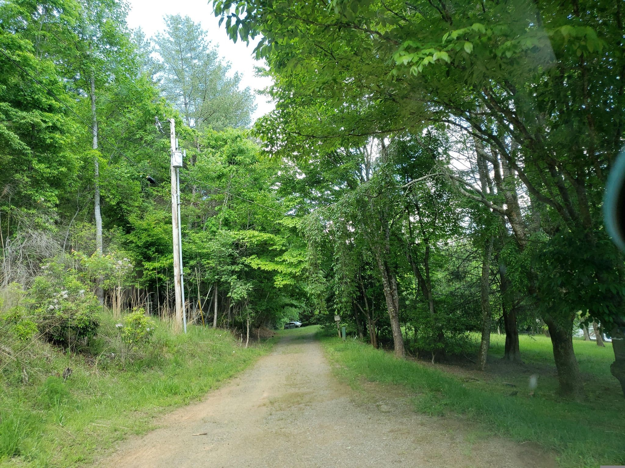 Street view near Tranquility on the Toccoa, McCaysville — © jackdripper (CC BY-SA · Mapillary)