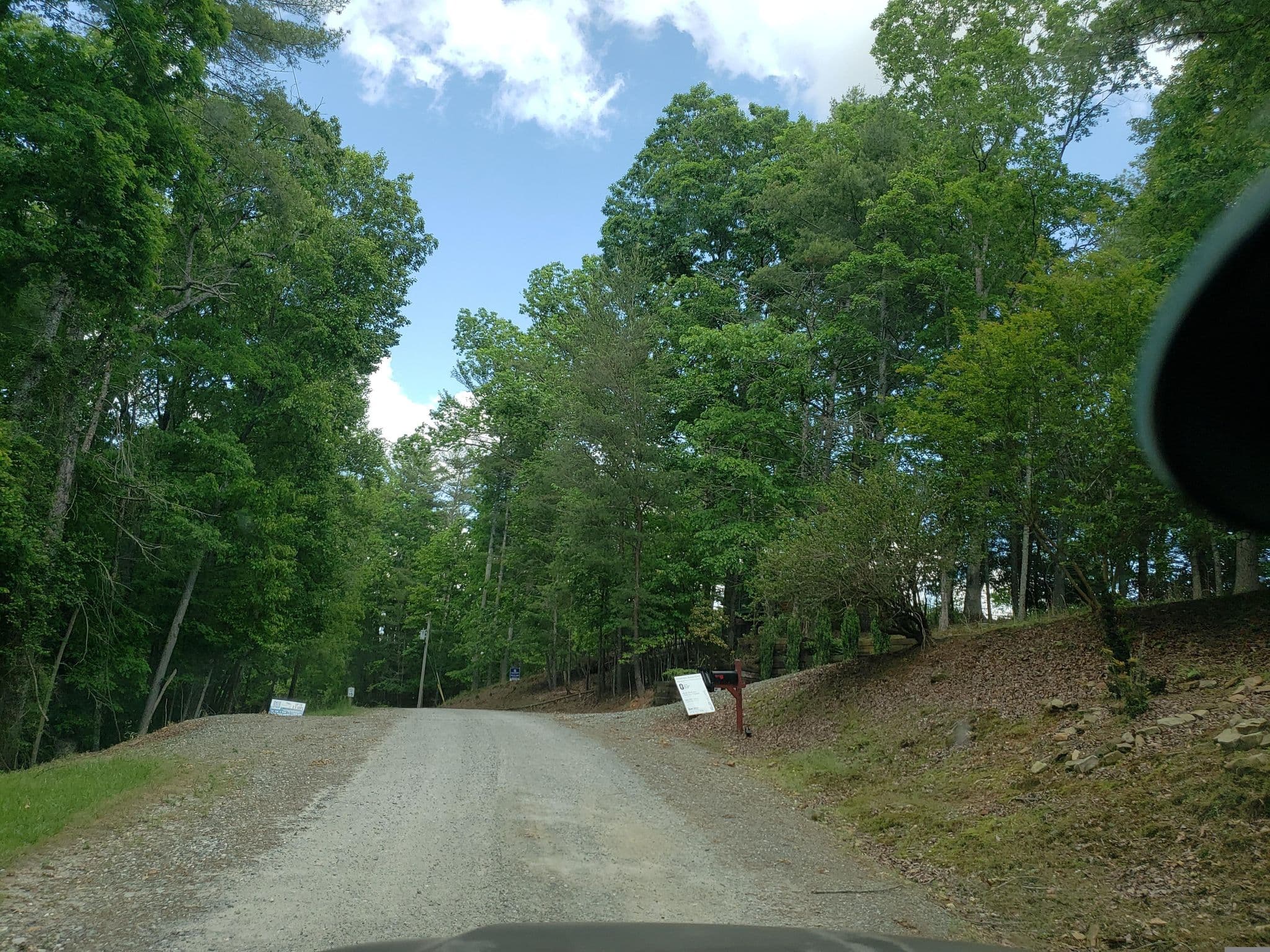 Street view near Simply Moonshine, McCaysville — © jackdripper (CC BY-SA · Mapillary)