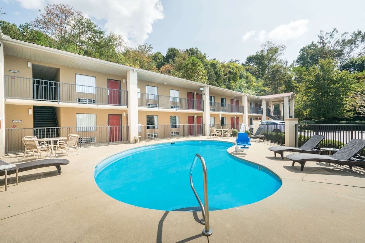 Days Inn by Wyndham Asheville Downtown North, Hotel in Woodfin