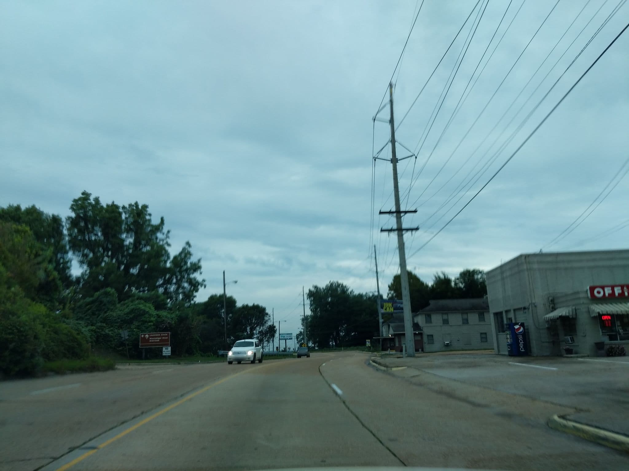 Street view near Asam Hotel, Vicksburg — © atze02 (CC BY-SA · Mapillary)