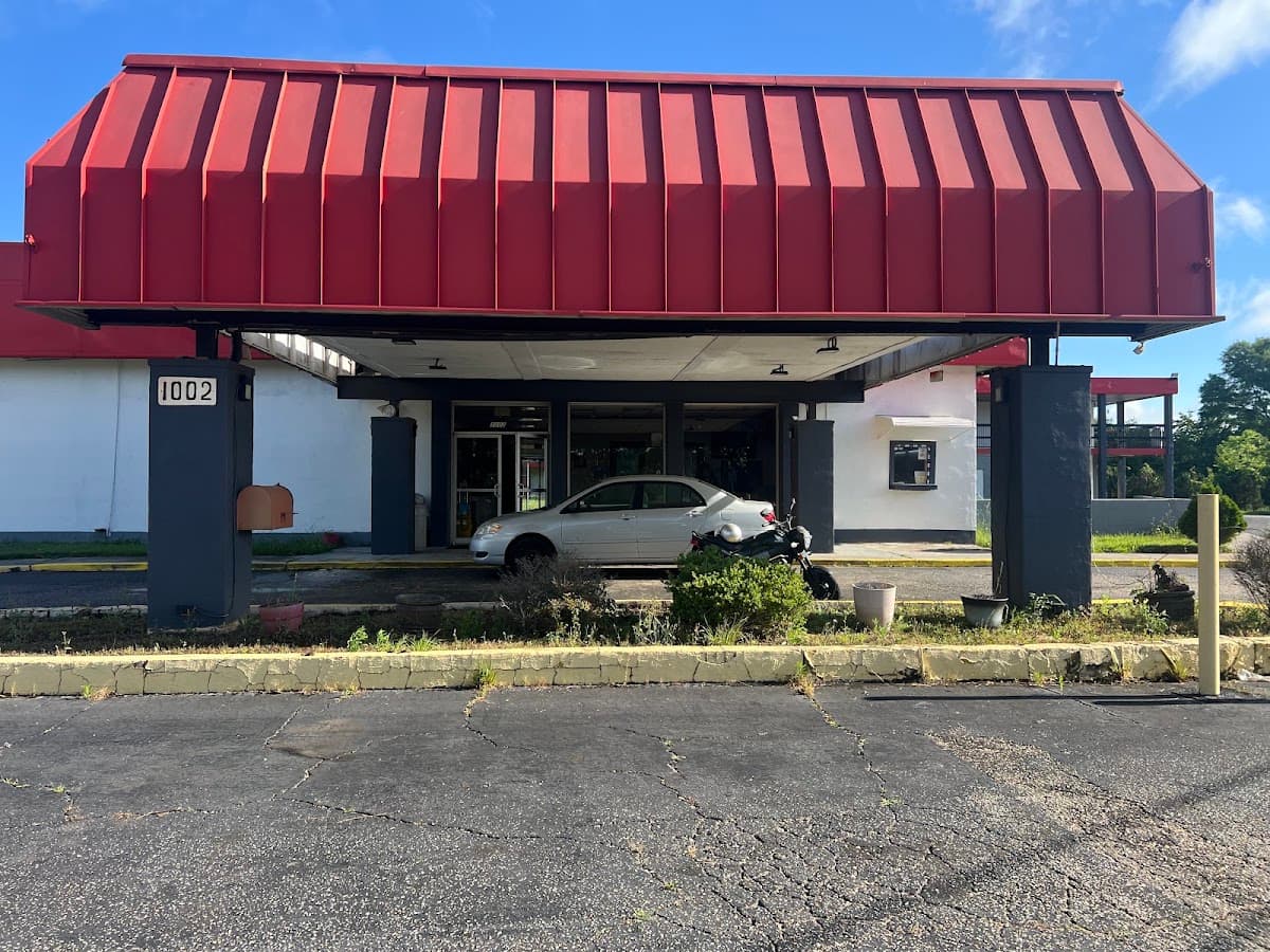 Springwood Hotel, Motel in Opelika