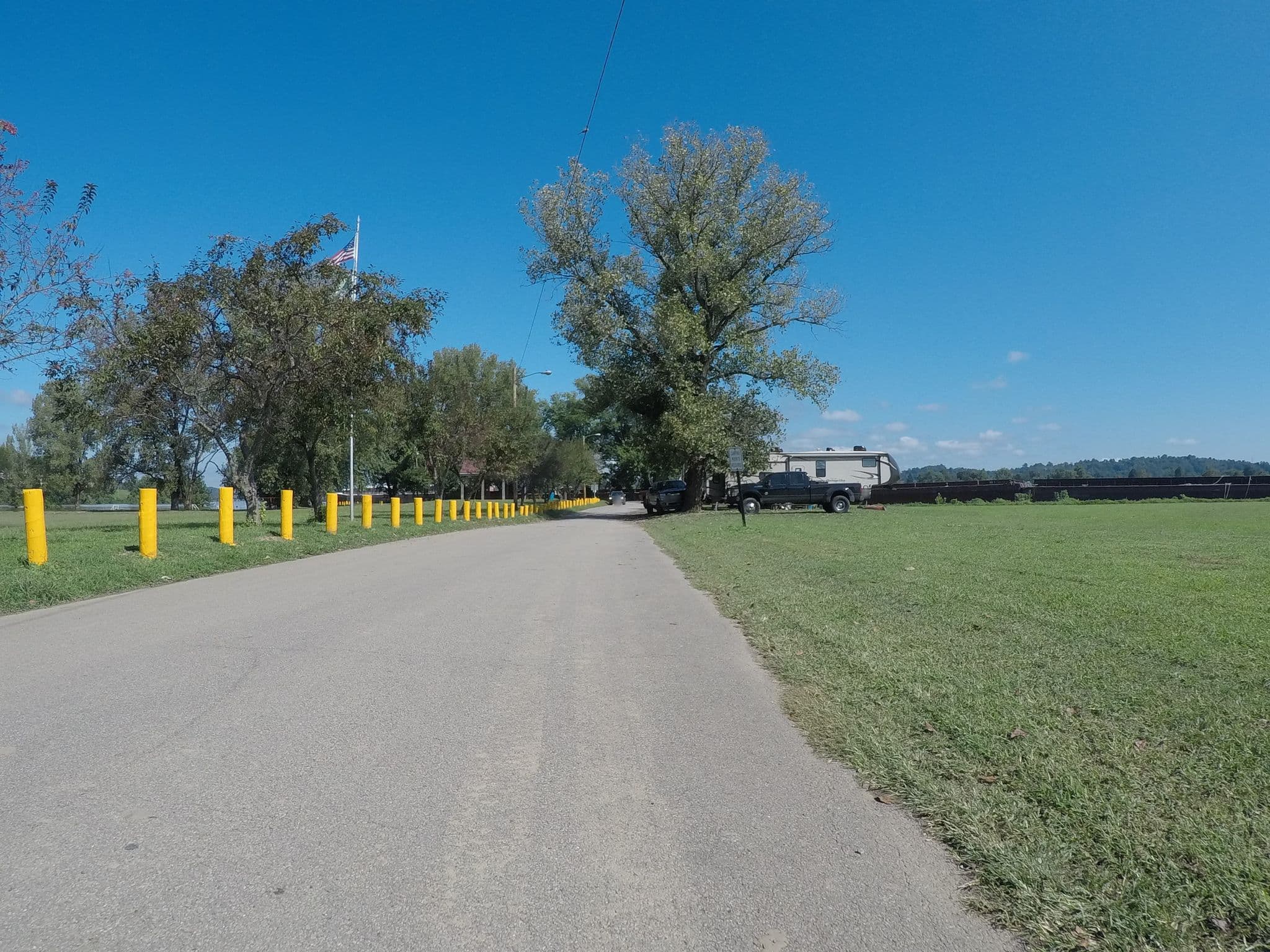 Street view near Virginia Point Campground, South Point — © pkoby (CC BY-SA · Mapillary)