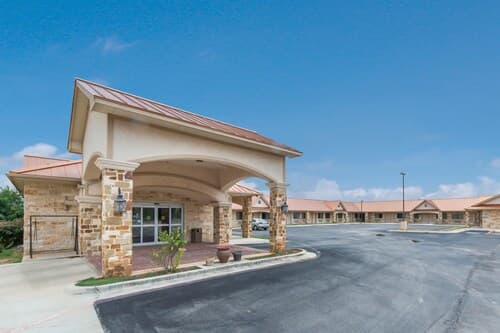 Eagle Ford Inn, Hotel in Floresville