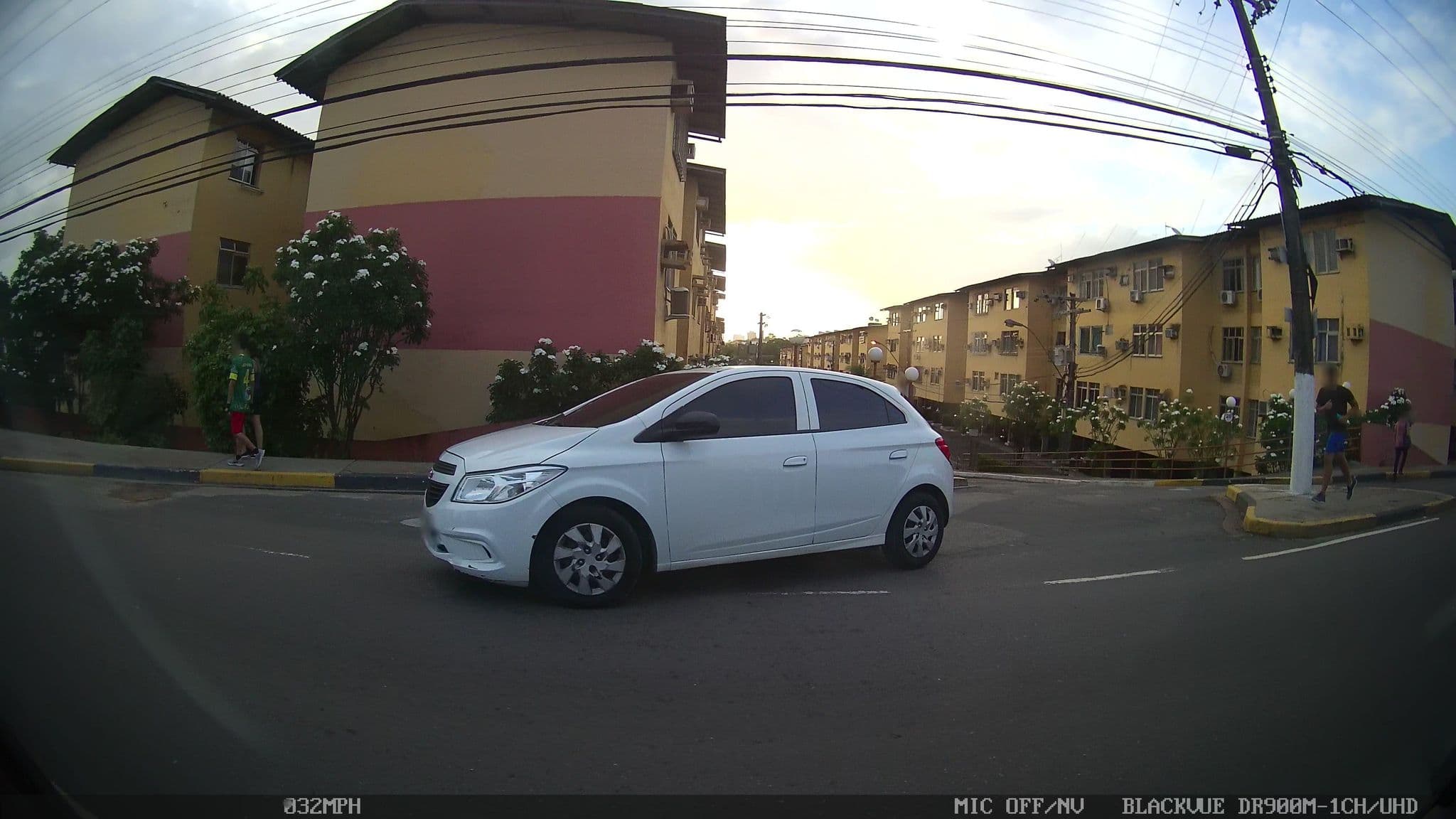 Street view near Conjunto dos Jornalistas, Manaus — © kaart_1 (CC BY-SA · Mapillary)