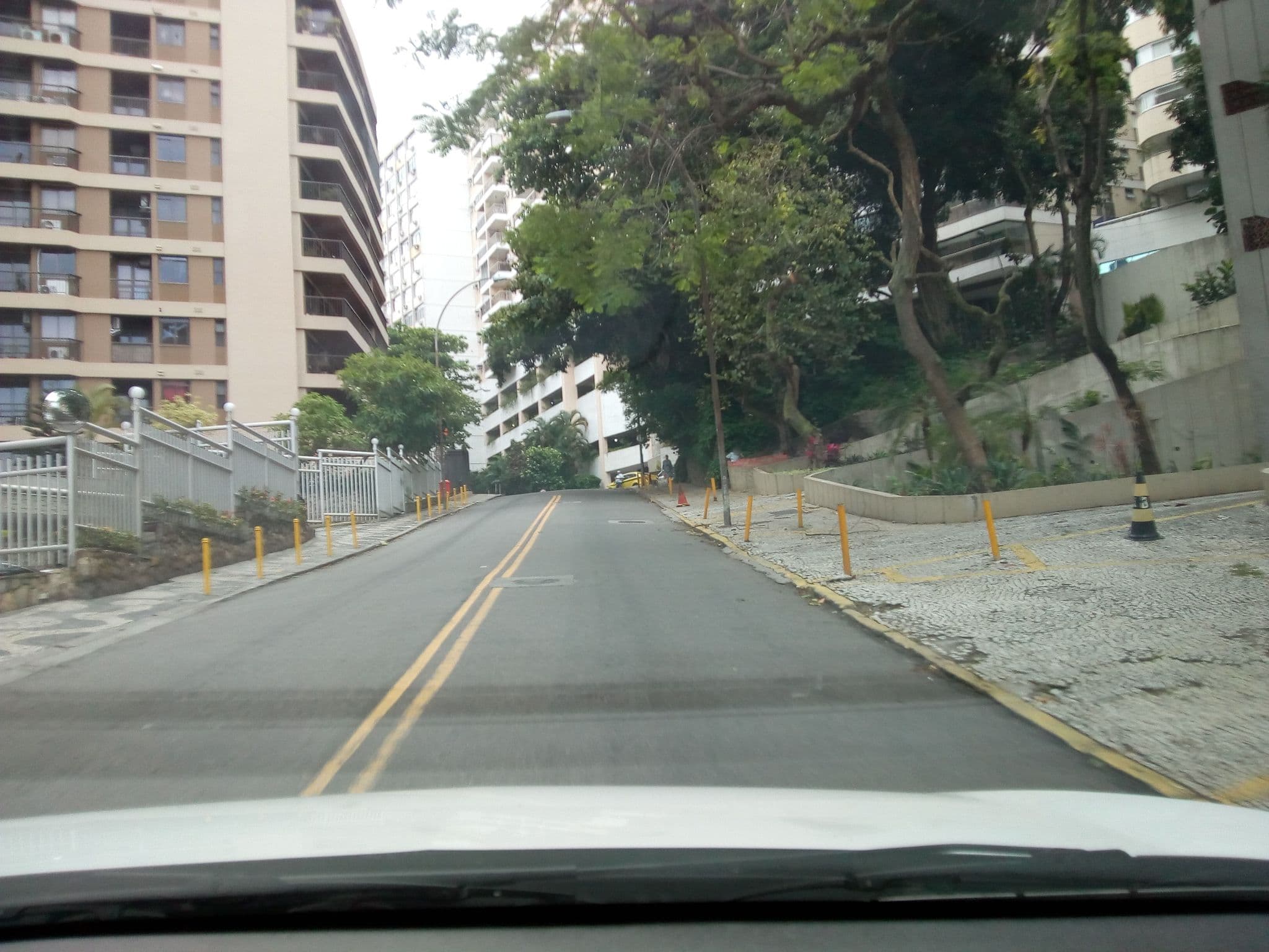 Street view near Casa rio, Ipanema — © marciosampaio (CC BY-SA · Mapillary)