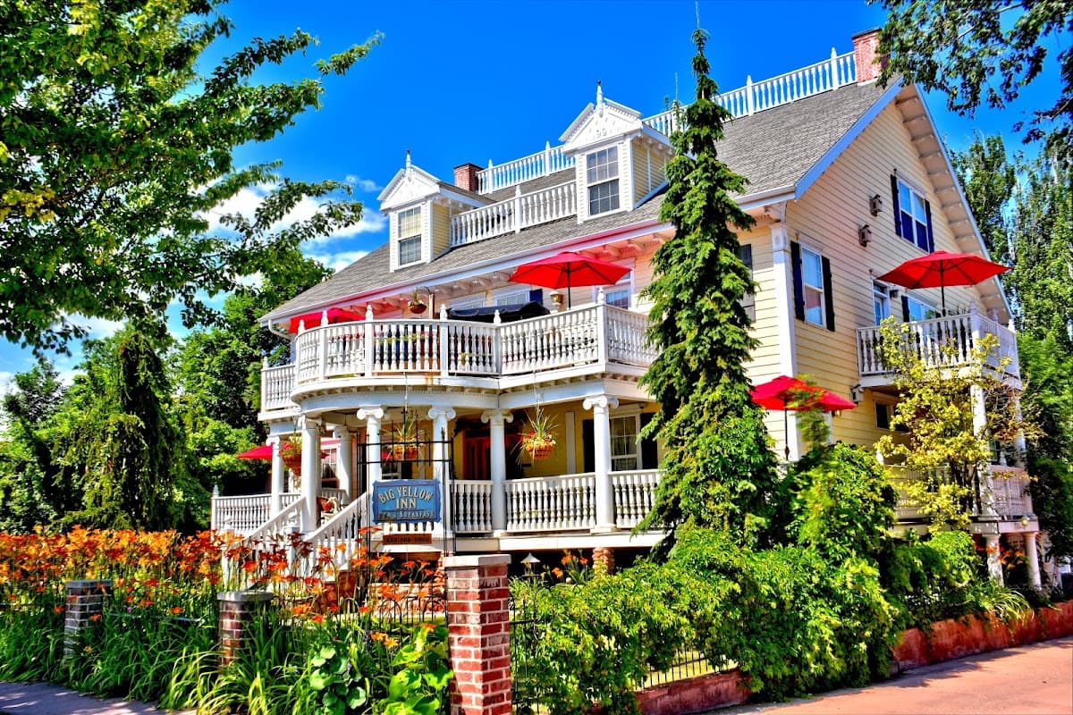 Big Yellow Inn, Guesthouse in Cedar City